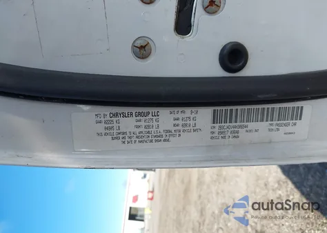 2010 Dodge Challenger Se z USA, uszkodzony, nr VIN 2B3CJ4DV4AH306544